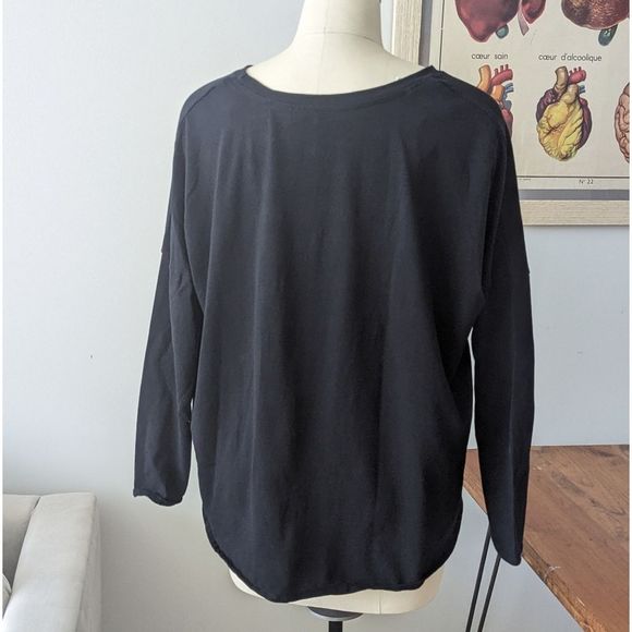 Betty basicsĀ oversized tieāfront top 10 - Picture 7 of 8